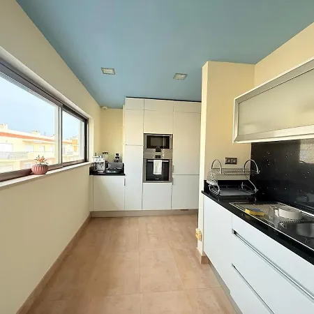 The Flow House - Arade River *