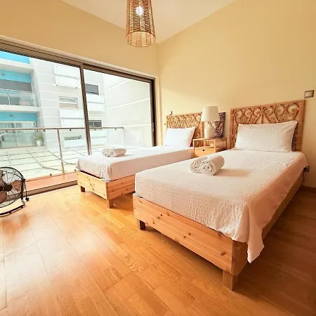The Flow House - Arade River