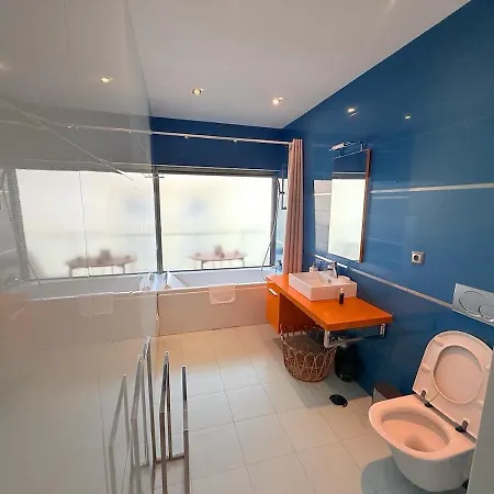 The Flow House - Arade River דירה *